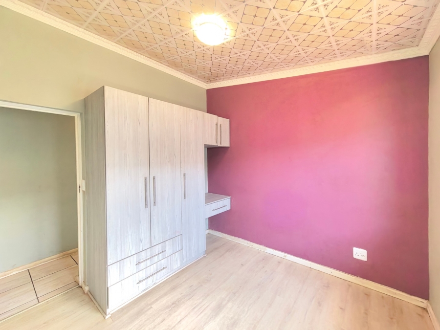 To Let 3 Bedroom Property for Rent in Pacaltsdorp Western Cape